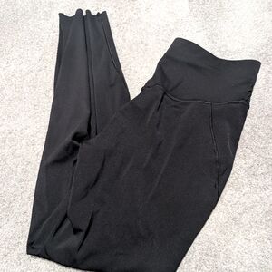 Lululemon Size 8 Black High-Waisted Leggings